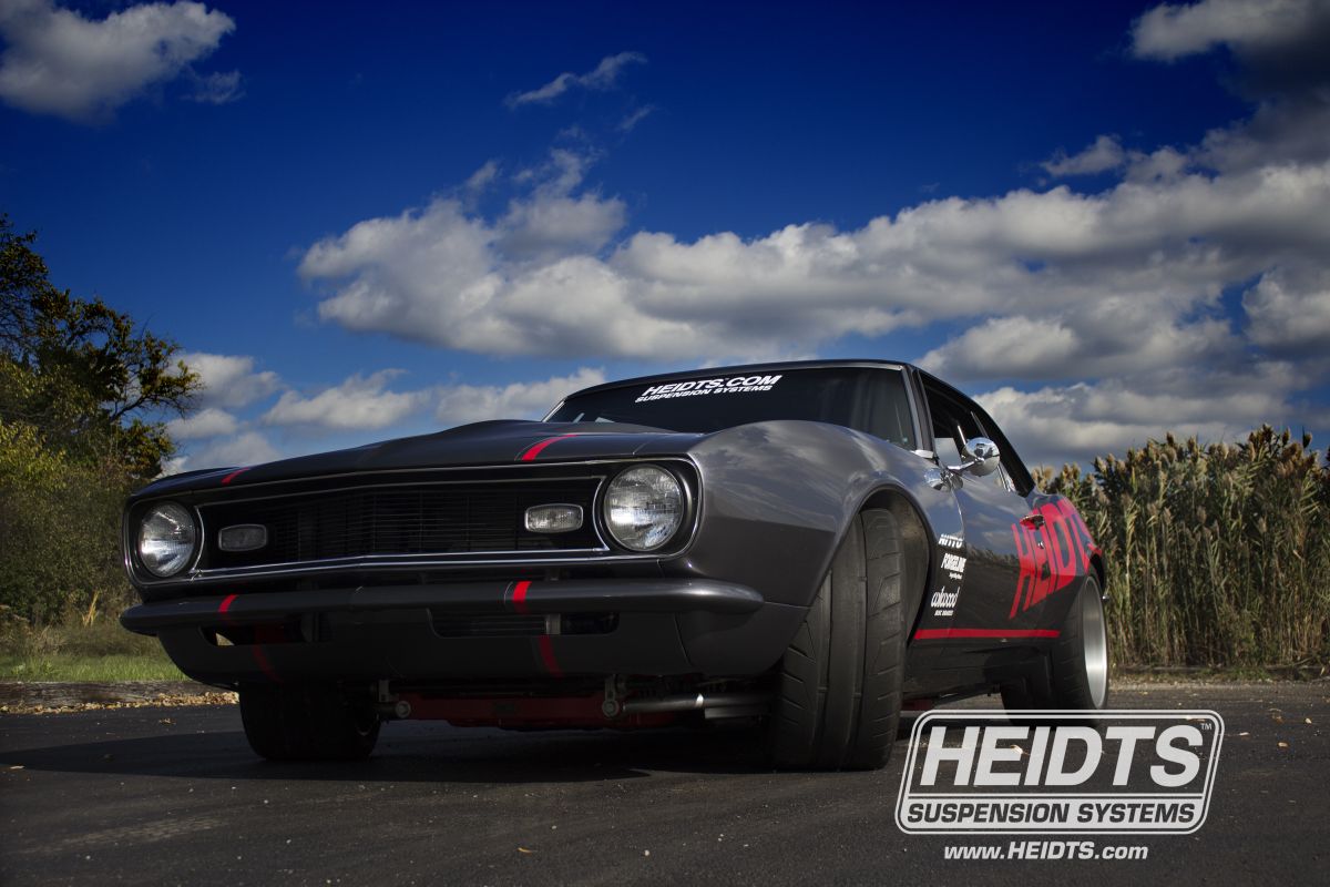 1968-Heidts-Camaro-retromod-07