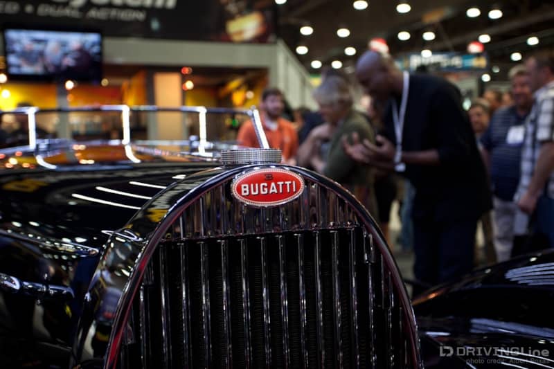 sema-2013-bugatti-build02