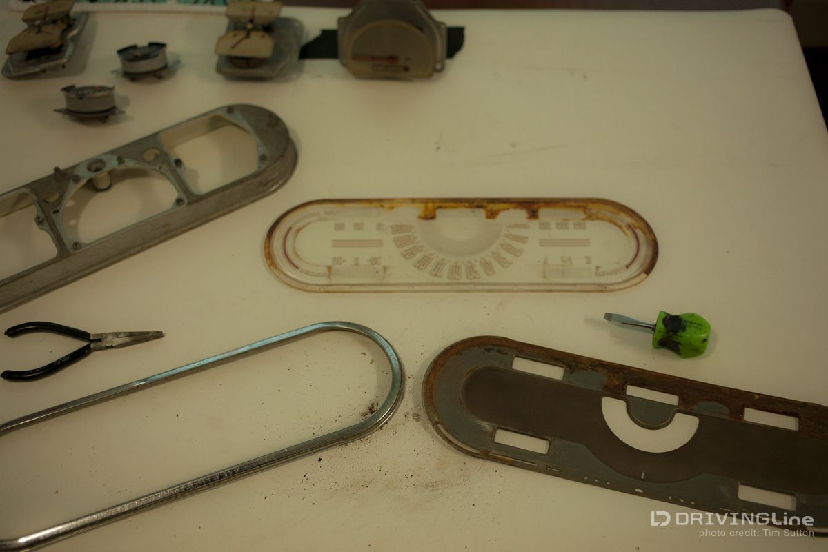 vintage-gauge-restoration-12v-conversion-08