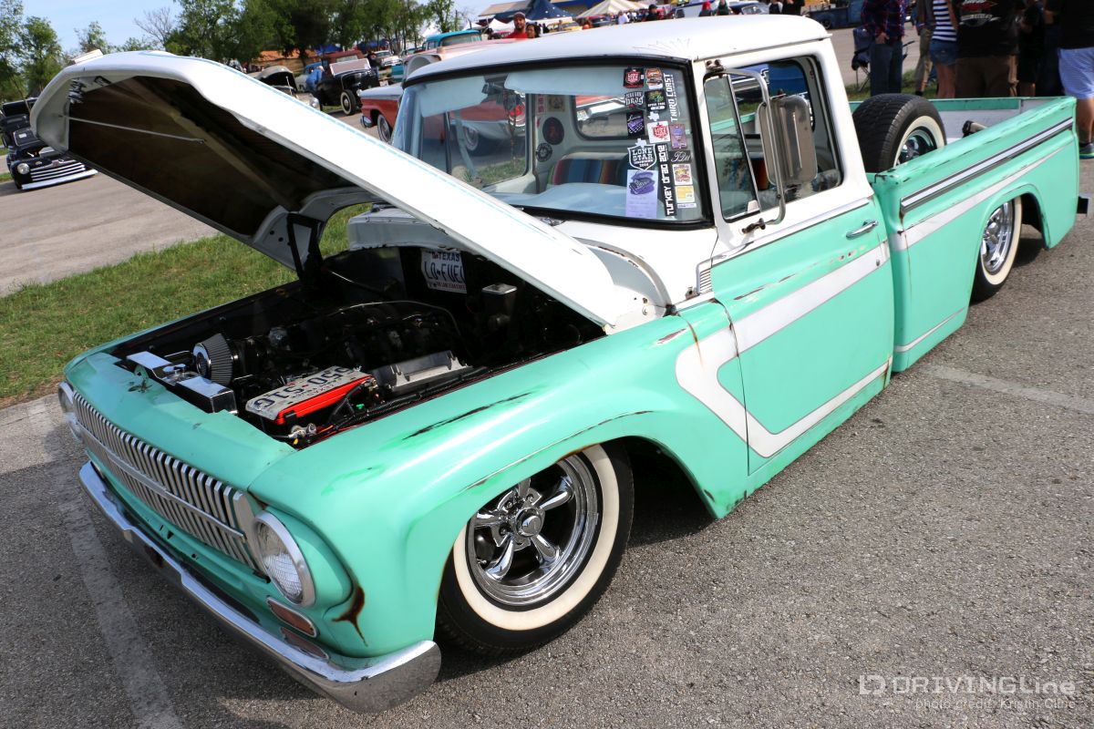 2014-lonestar-round-up-1966-International-slammed-pickup-ls-engine-21