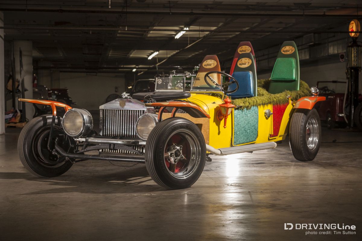 George-Barris-Mongrel-T-Jokermobile-Petersen-10