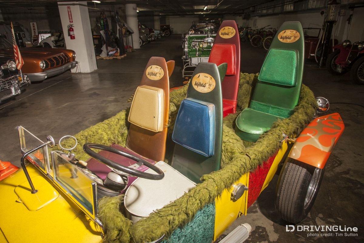 George-Barris-Mongrel-T-Jokermobile-Petersen-26