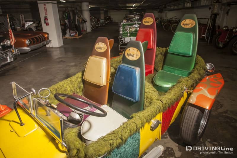 George-Barris-Mongrel-T-Jokermobile-Petersen-26