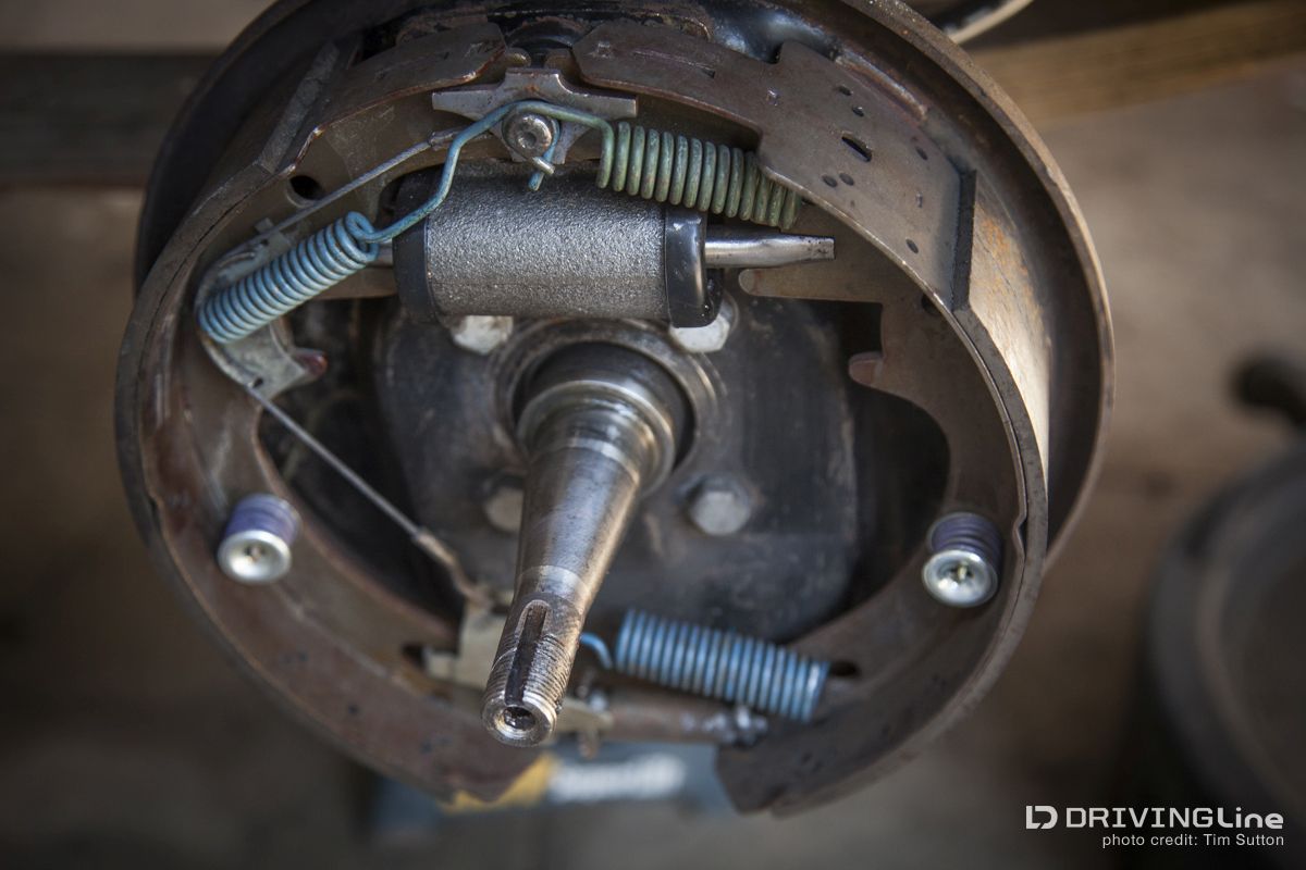 old-car-brake-job-upgrade-econoline-26