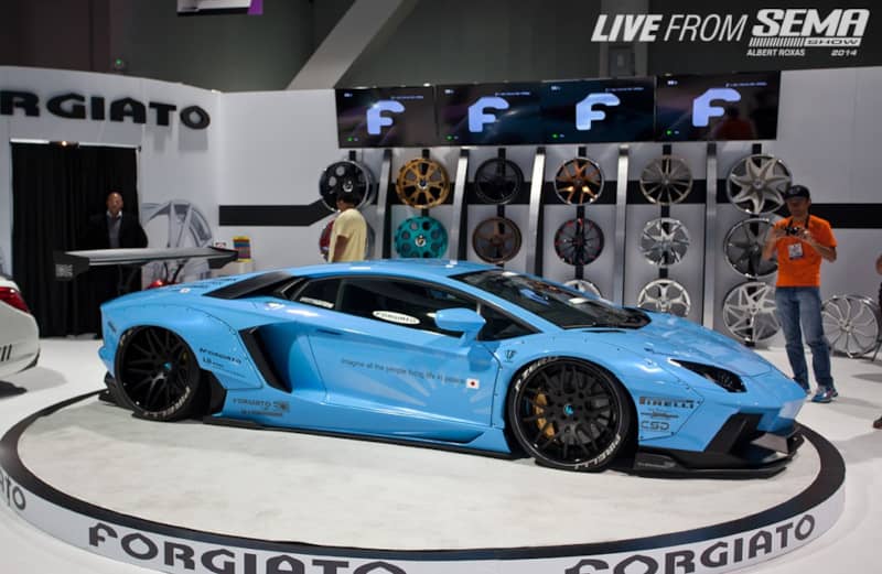 aventador_LBW