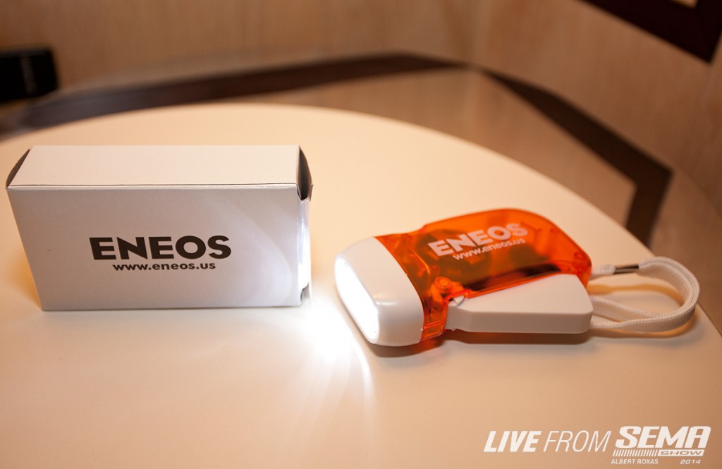 eneos_flashlight