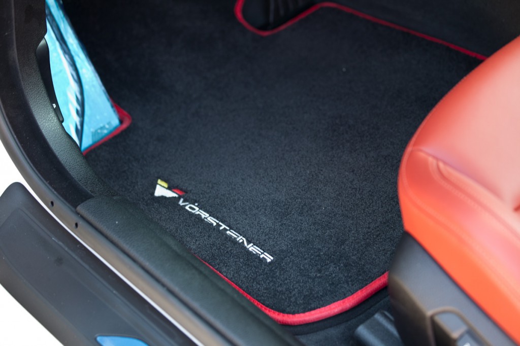 bmw_m4_floormats