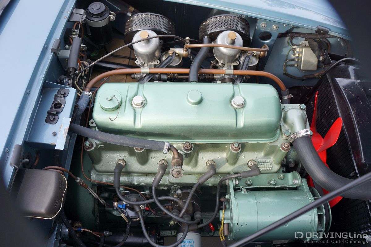 Austin-Healy-100-vintage-british-roadster-05