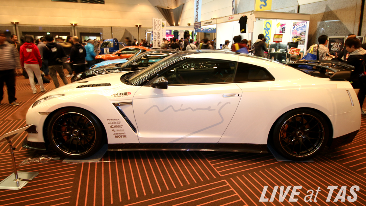 tokyo-auto-salon-2015-tuning-legend-cars-200