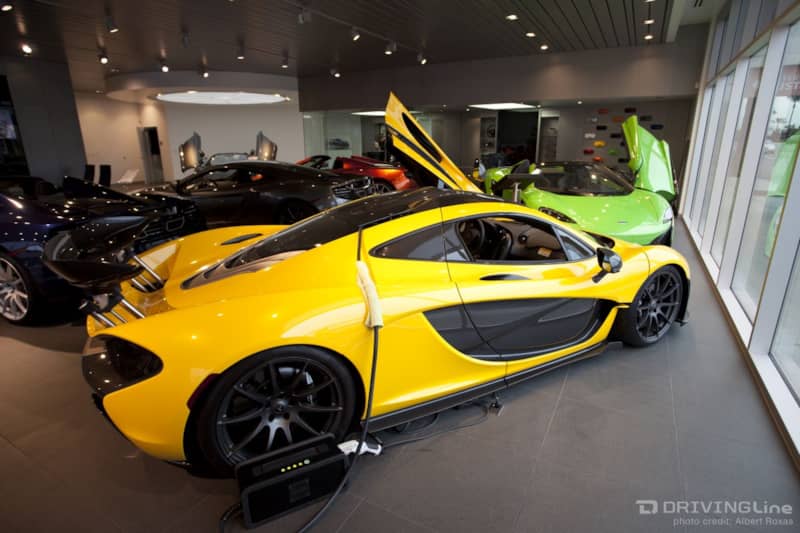 how-to-buy-a-hypercar-mclaren-p1-purchase-drivingline-06