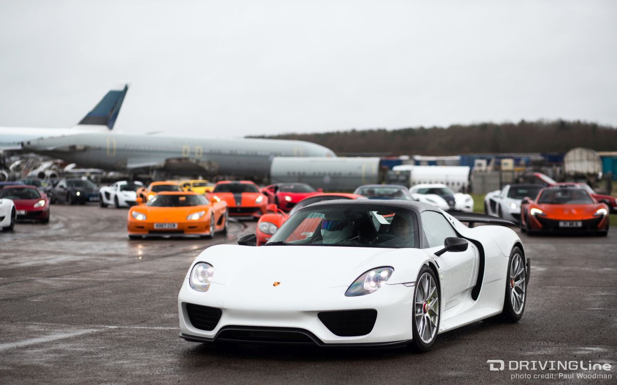 drivingline runway white porsche 918 spyder lovecars
