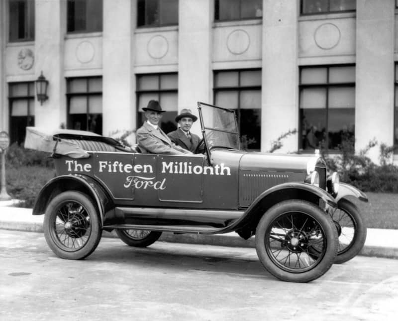 Edsel and Henry Ford 1927