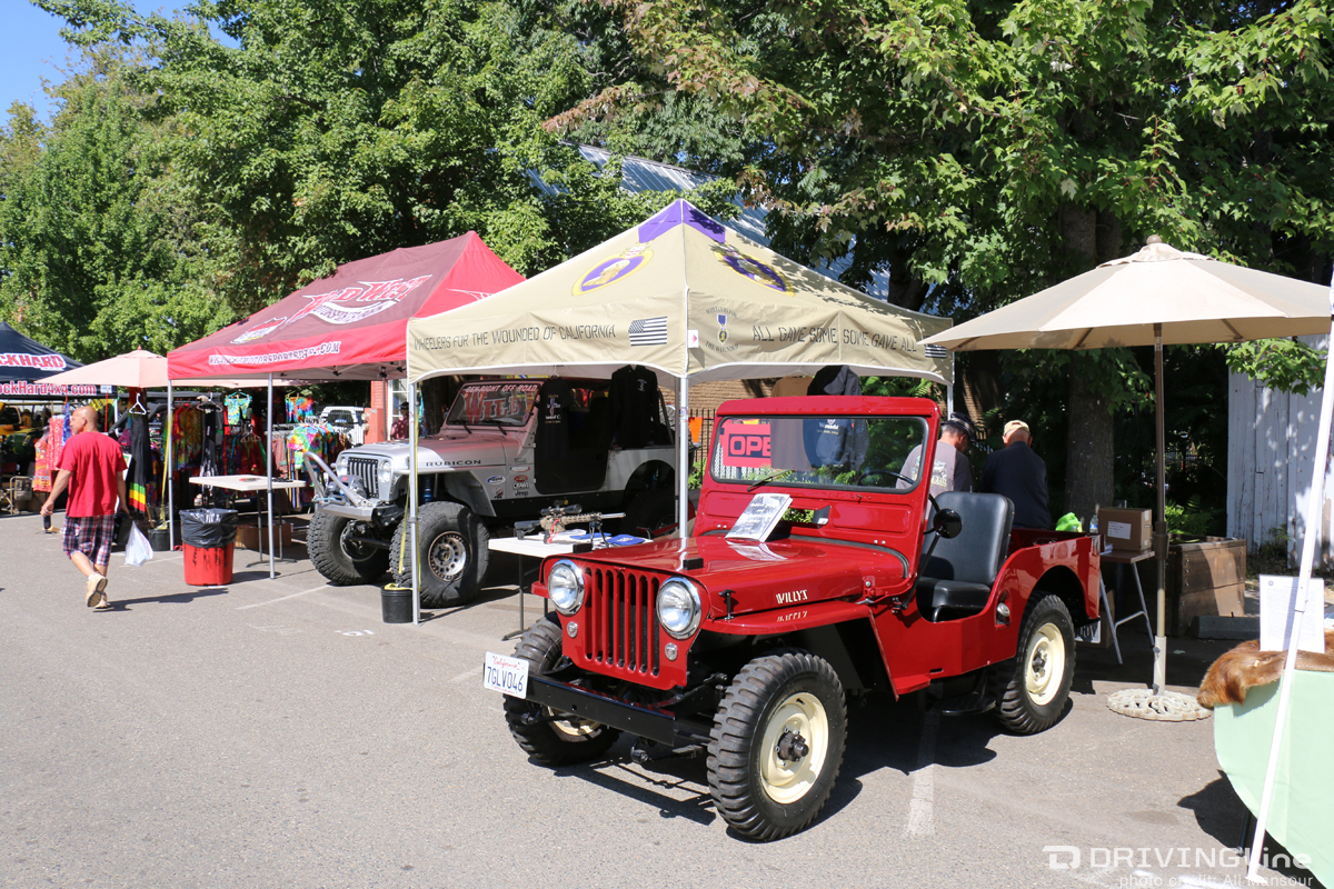 2015-jeepers-jamboree-vendor-show-willys-flatfender