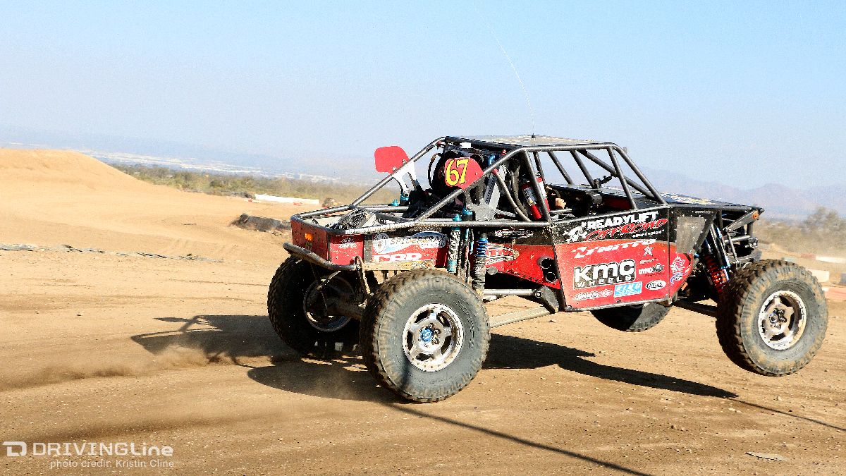 Ultra4-Glen-Helen-Loren-Healy-First-Place-off-road-racing-04