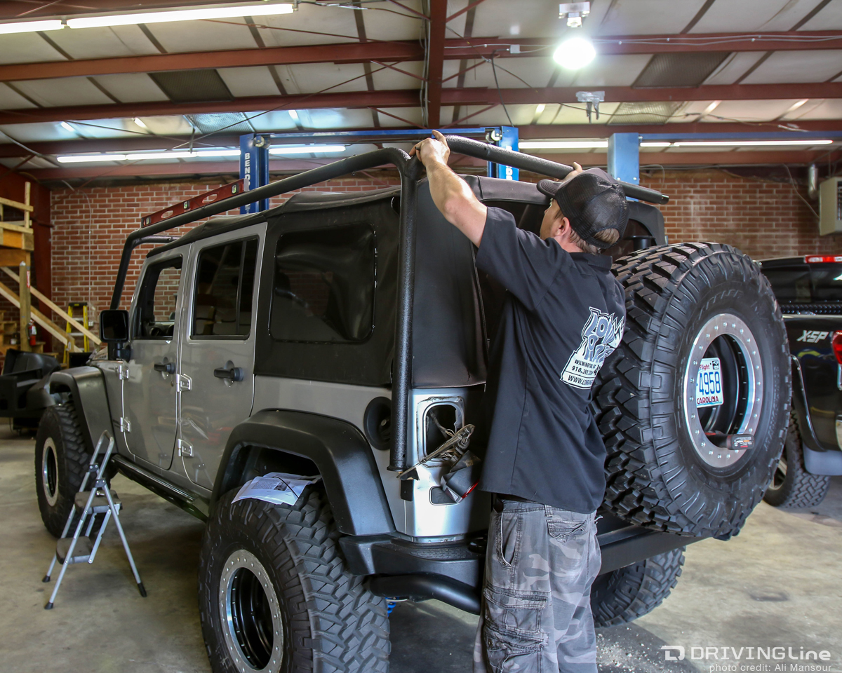 2007-Jeep-Wrangler-unlimited-rubicon-smittybilt-src-roof-rack (5)
