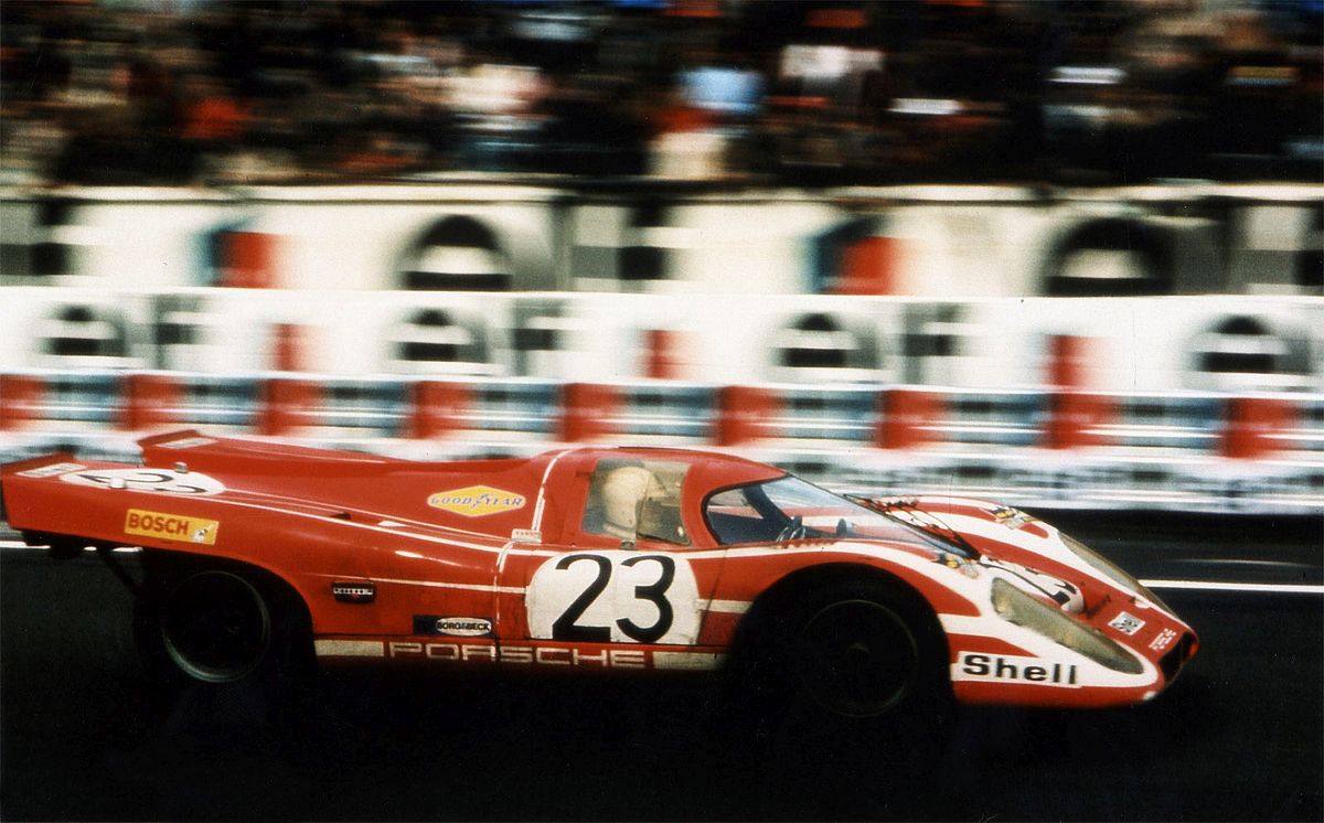 Porsche-917-Ferrari-512-1970s-power-war-endurance-racing-photo-08