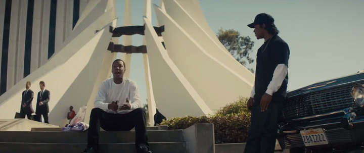 drivingline-straightouttacompton-cars-eazy-e-chevrolet-impala-2