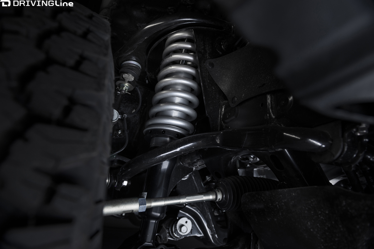 Toyota-Tacoma-Back-To-The-Future-tribute-truck-1985-BTTF (9)