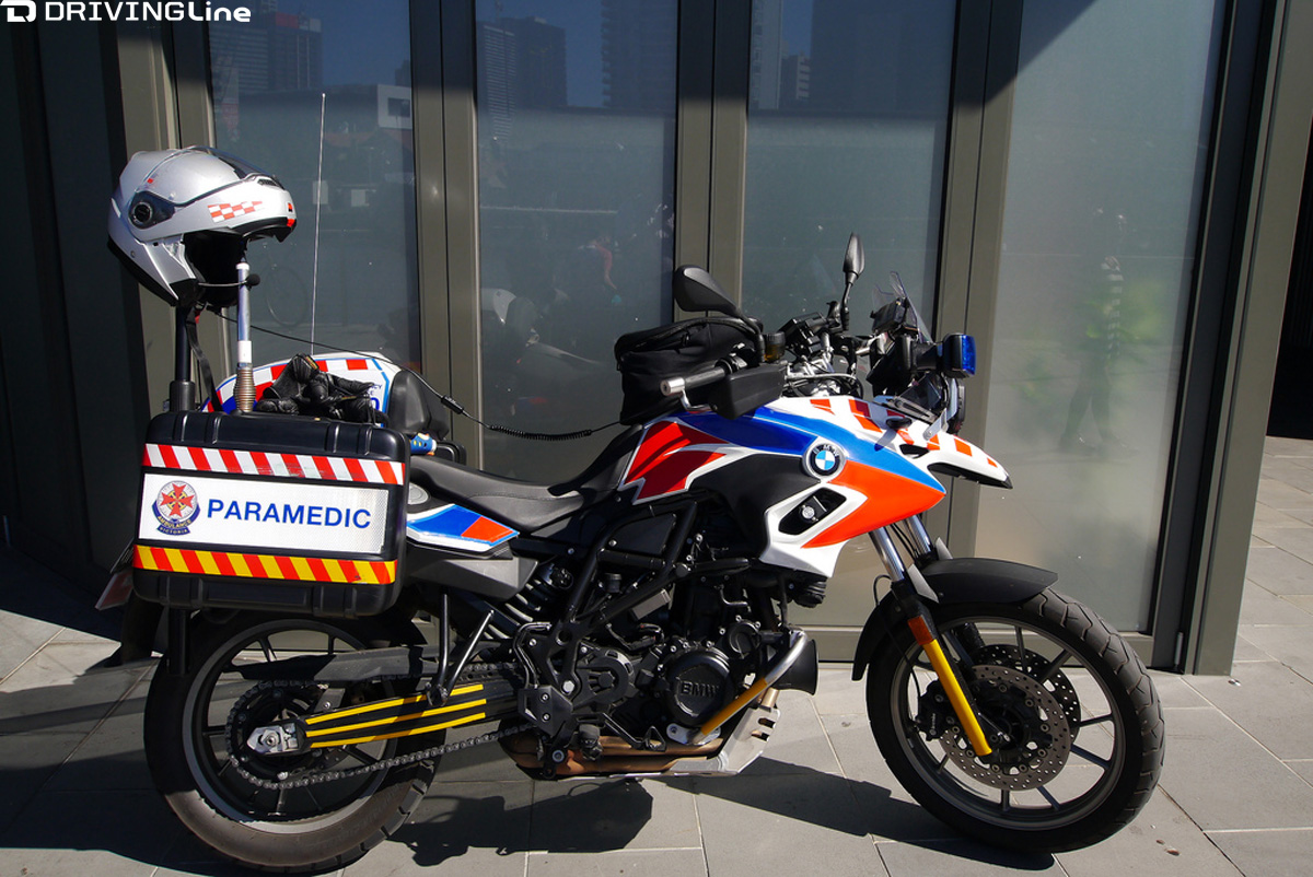 motorcycle-ems-action-3