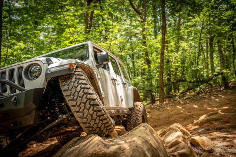 Jeep Wrangler Rubicon JL on 37s Uwharrie Flexing