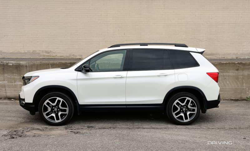 2023 Honda Passport Elite side profile