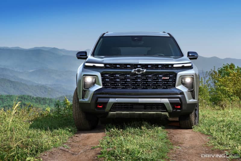 Chevy Traverse Z71 Front View