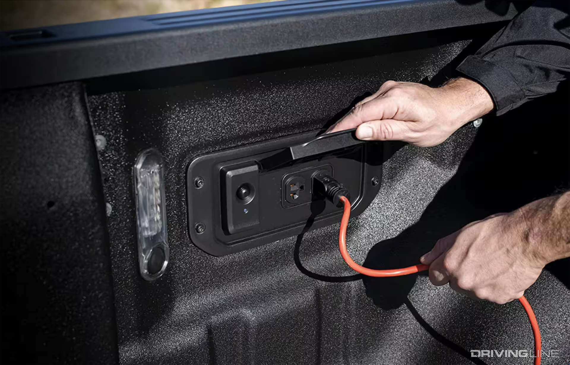 Onboard External Power 2025 Ram 2500 Bed