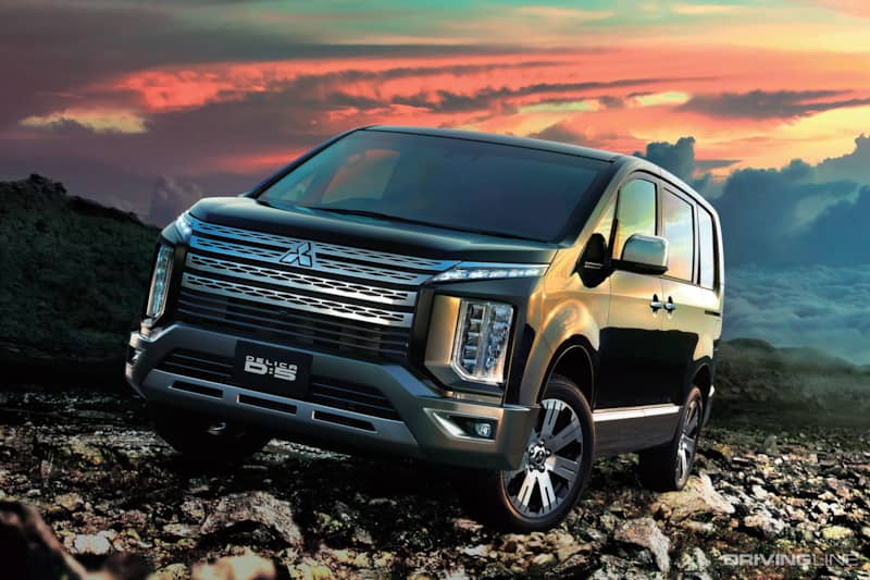 Mitsubishi Delica D:5 Off-Roading