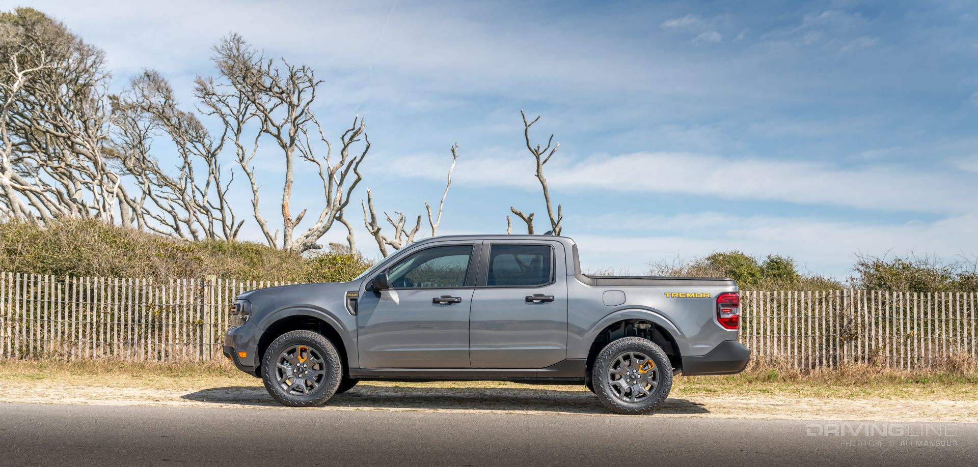 Carbonized Gray Metallic Ford Maverick Tremor side view