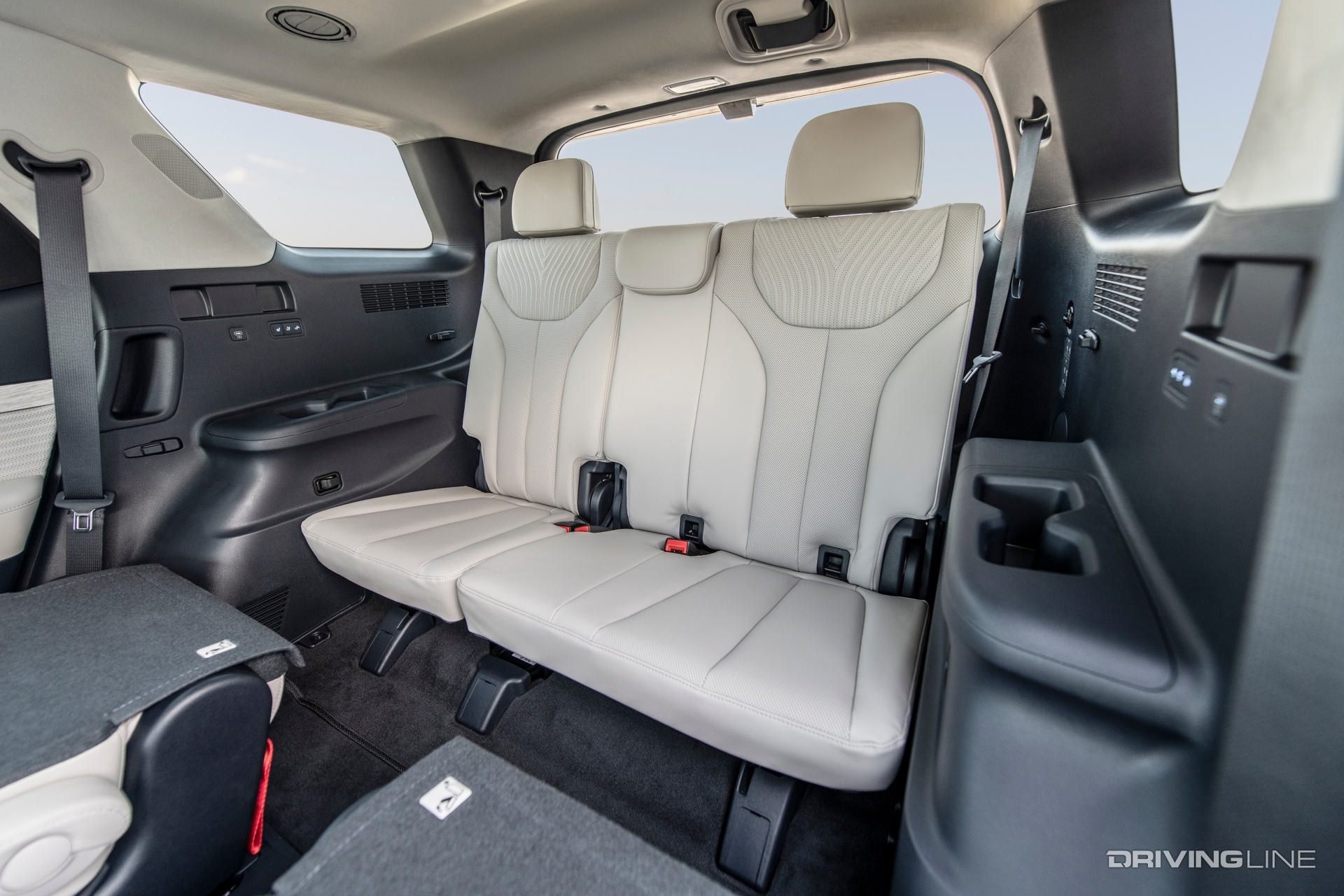 2023 Hyundai Palisade third row