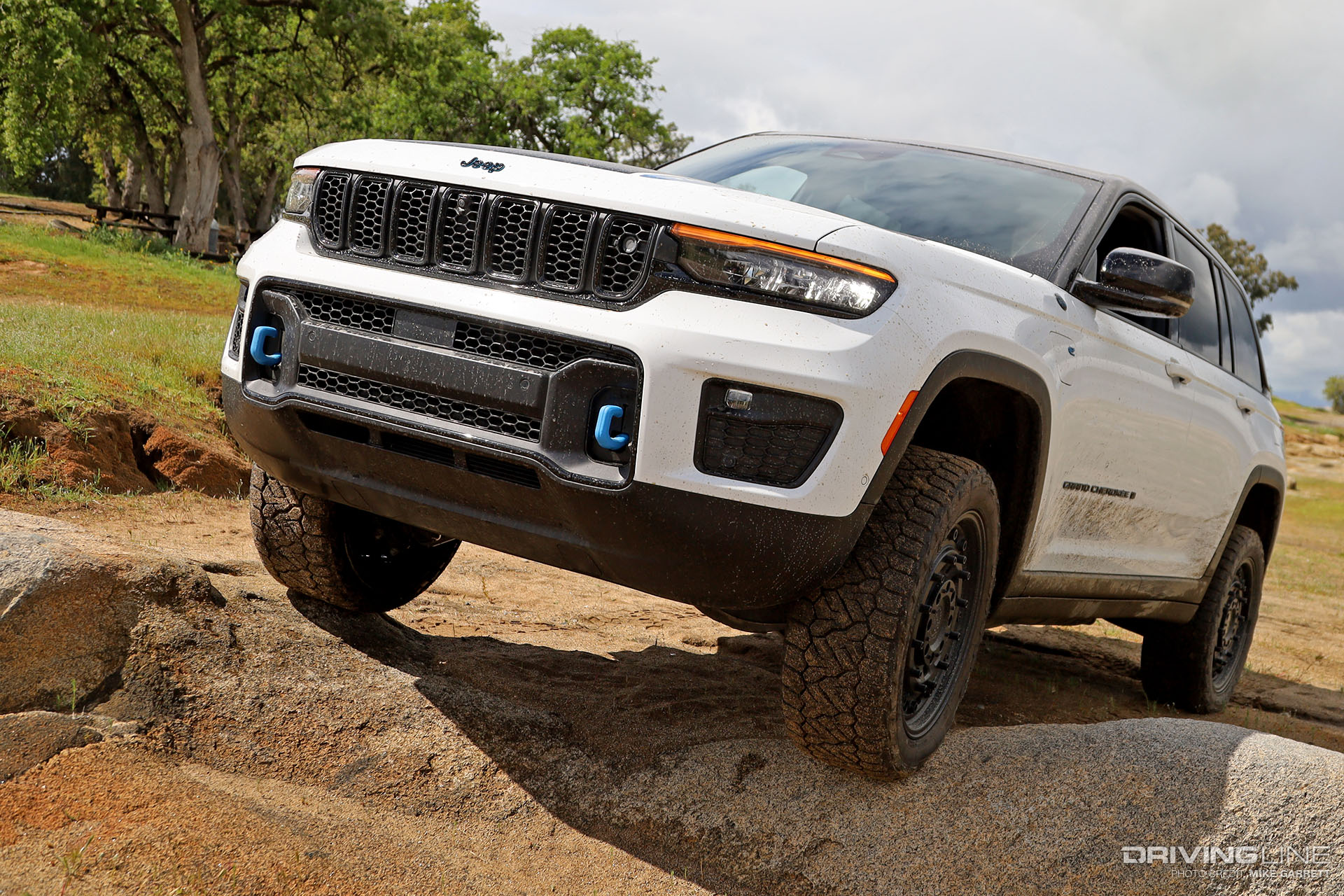 Jeep Grand Cherokee 4xe Trailhawk on Nitto Recon Grappler