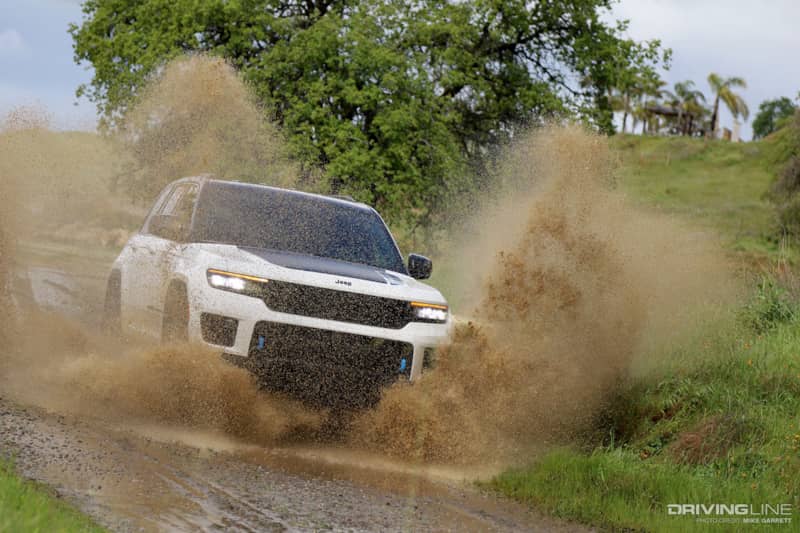 Jeep Grand Cherokee Trailhawk in Mud
