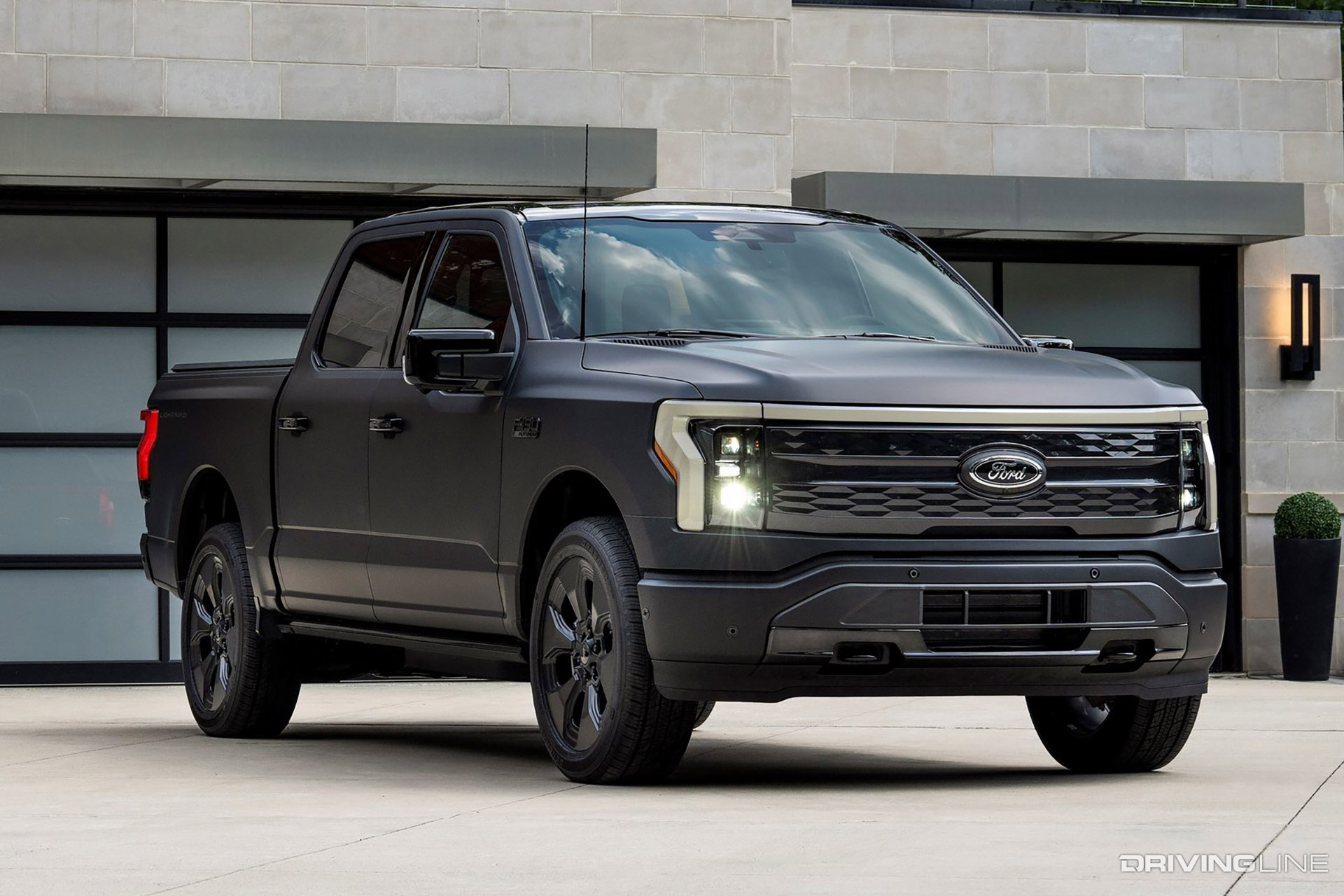 2024 F-150 Lightning Platinum Black