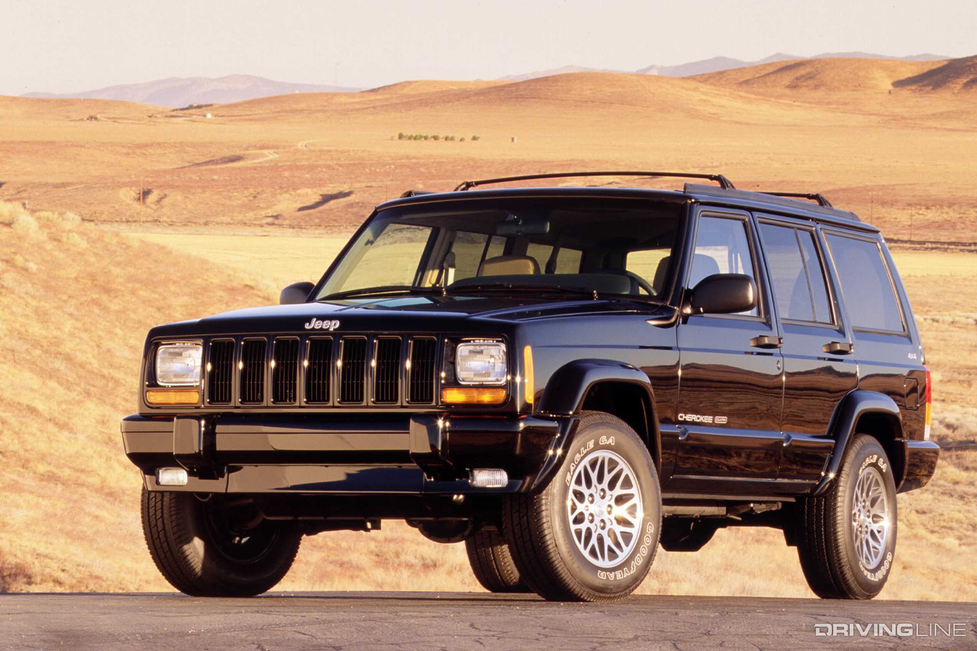 Jeep Cherokee XJ Front View