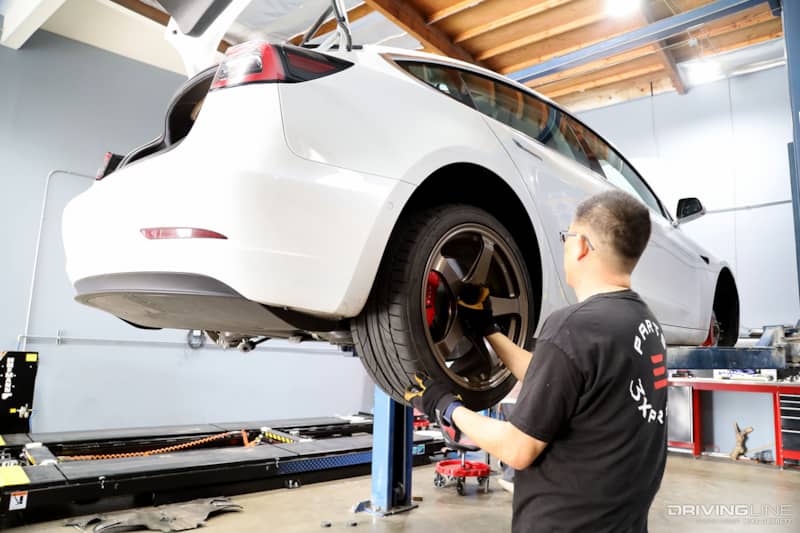 Tesla Model 3 Performance on Nitto NT555 G2
