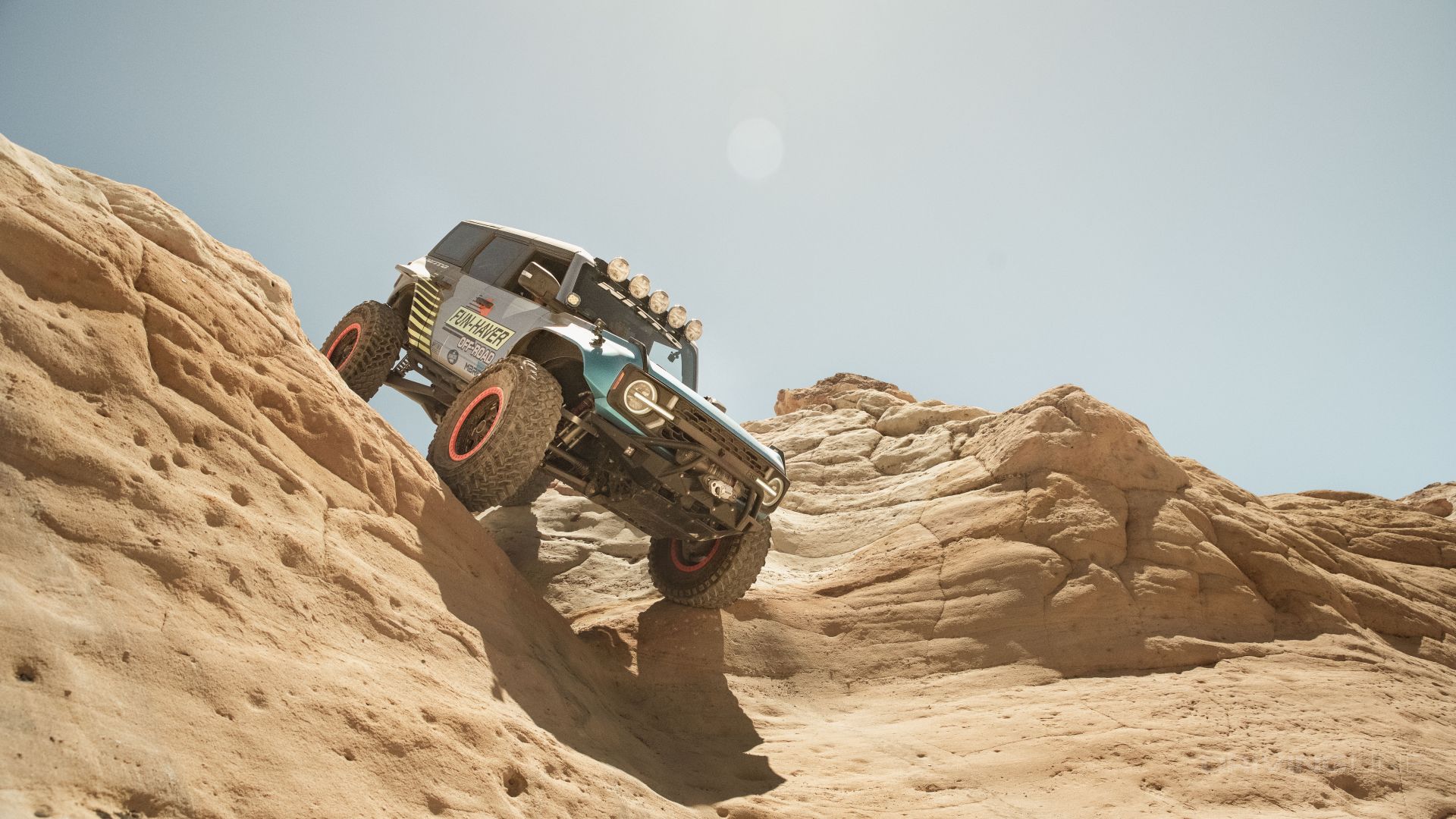 Loren Healy Ford Bronco fun haver long travel suspension rock crawling