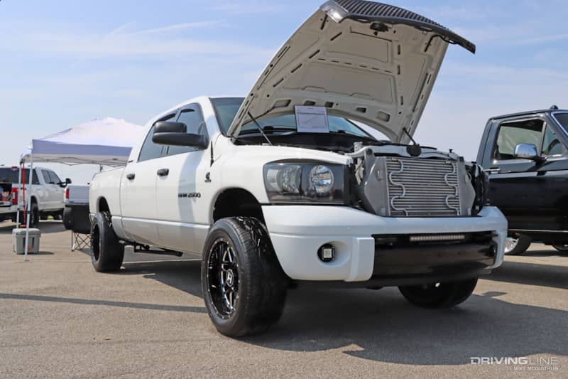 2006 Dodge Ram 2500 5.9L Cummins on Nitto NT420 tires