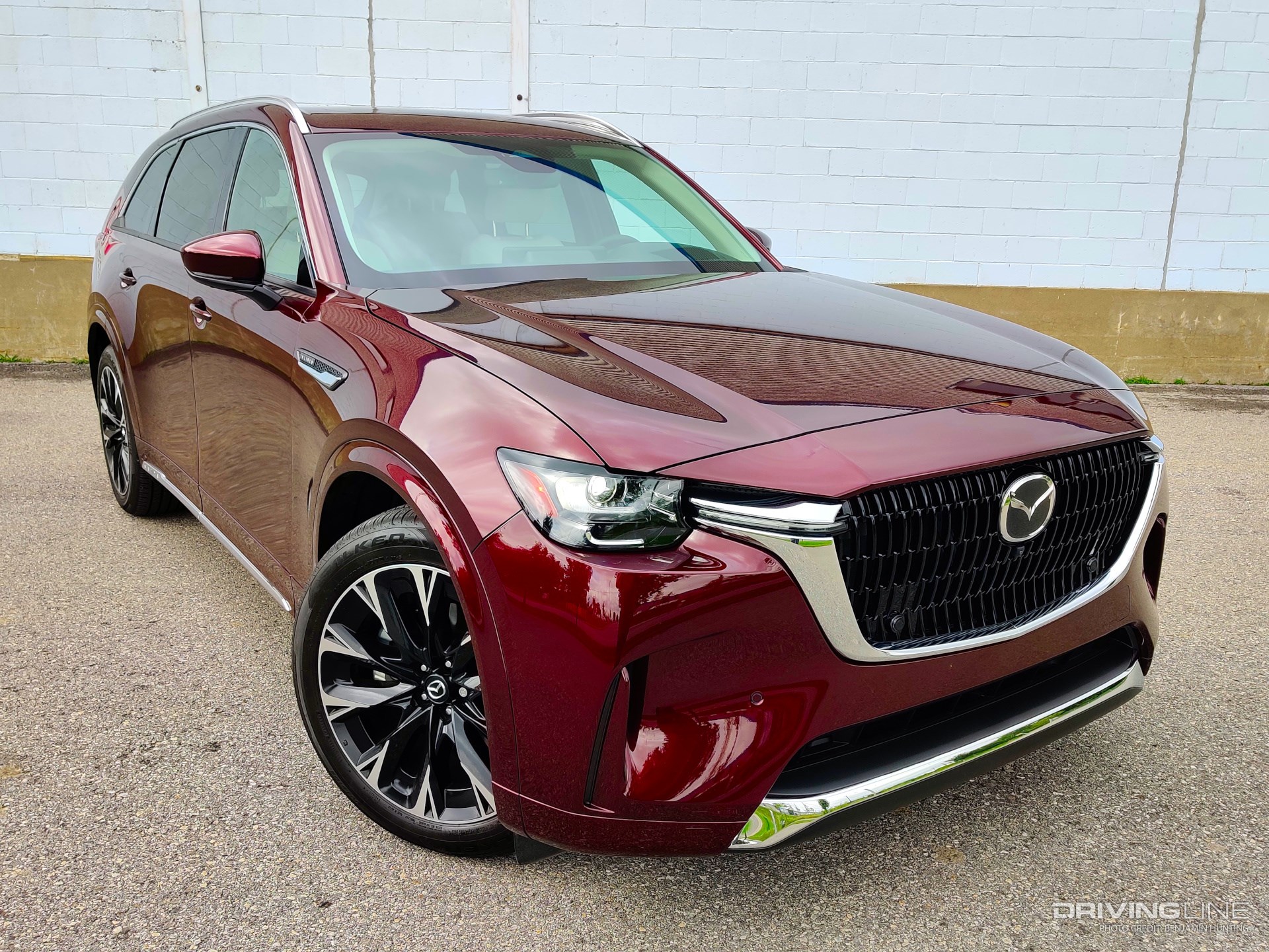 2024 Mazda CX-90 front 3/4 view