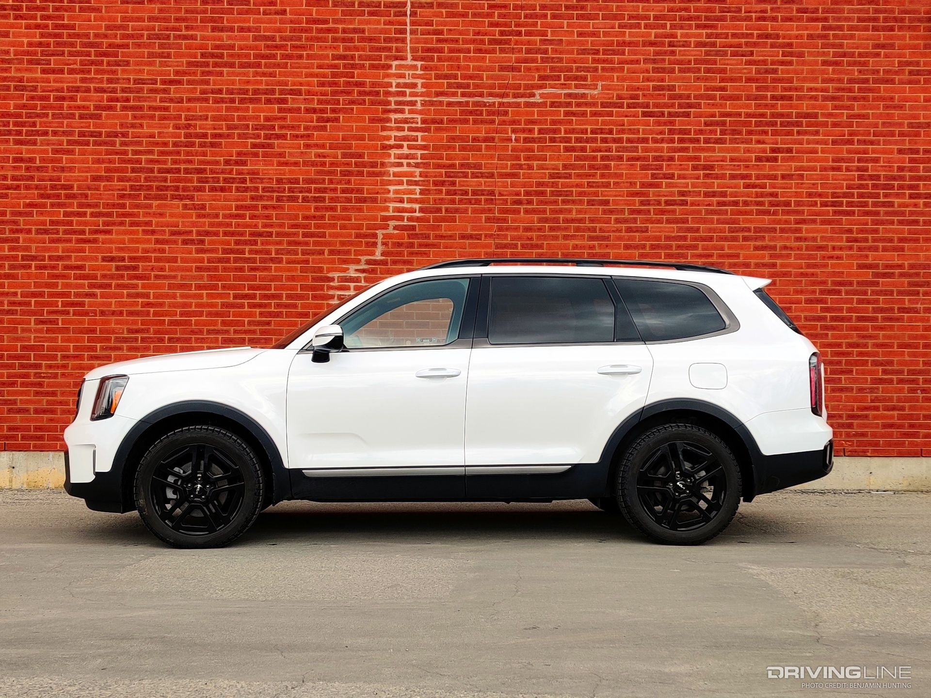 2023 Kia Telluride side view