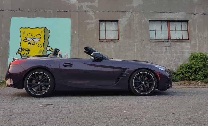 2023 BMW Z4 M40i side view top down
