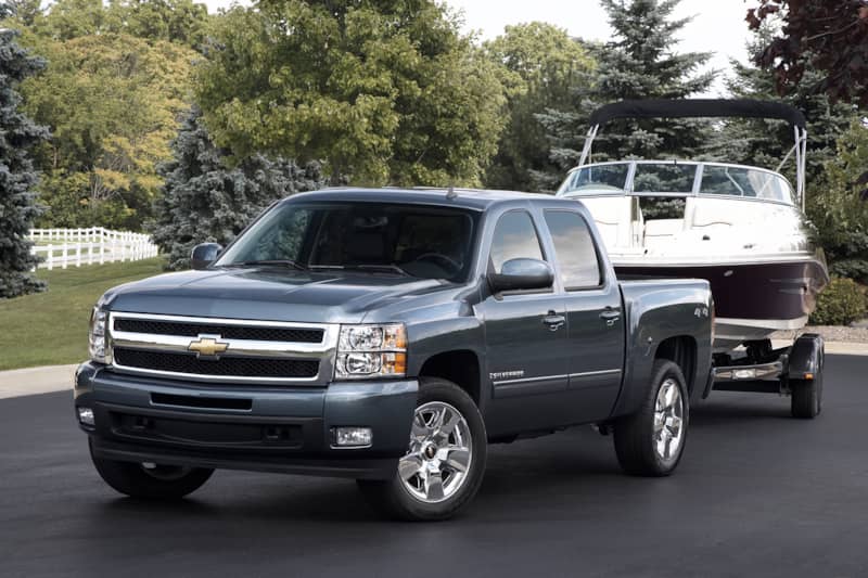 2010 Silverado Towing Boat