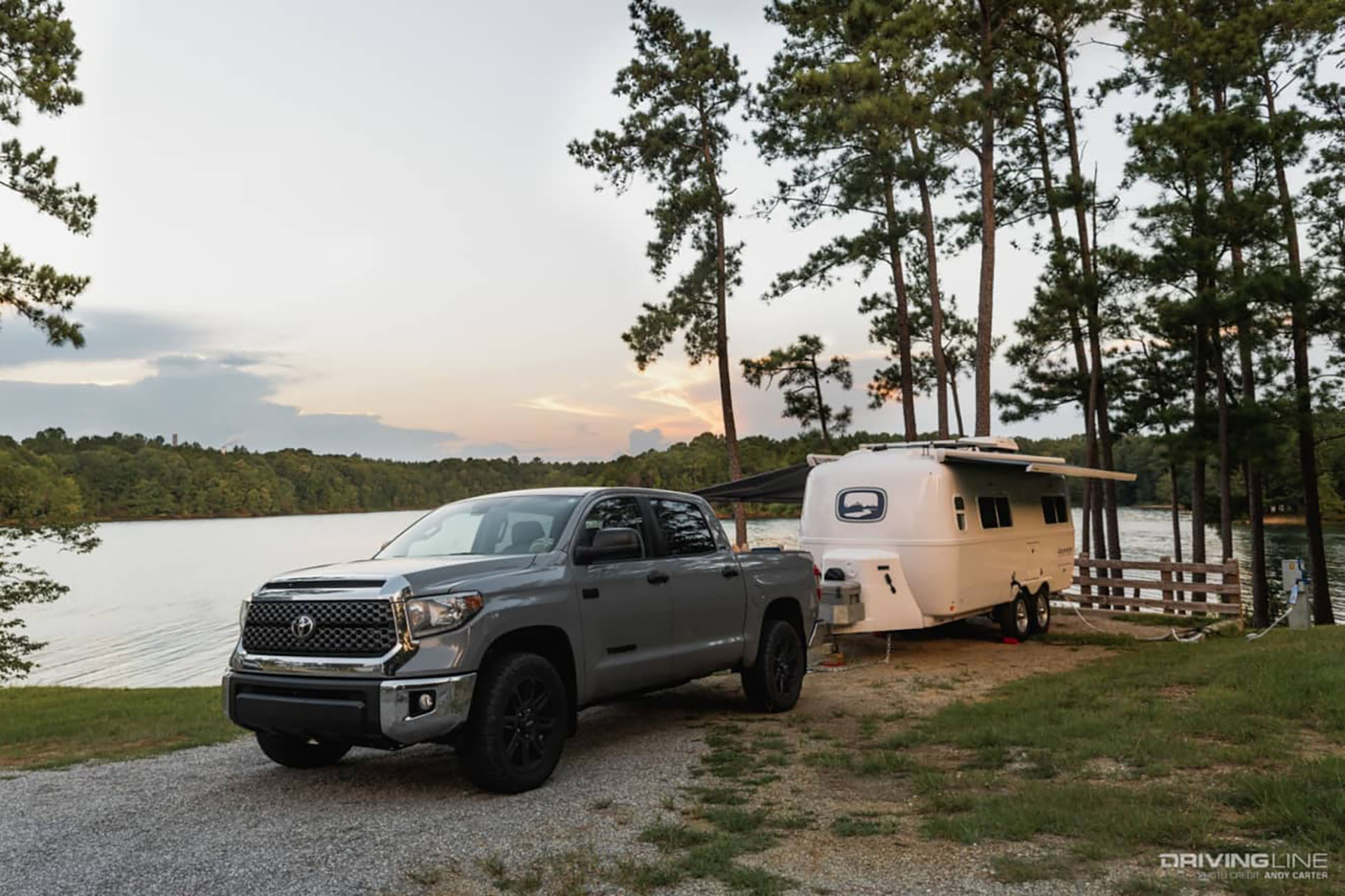 Toyota Tundra Towing Trailer