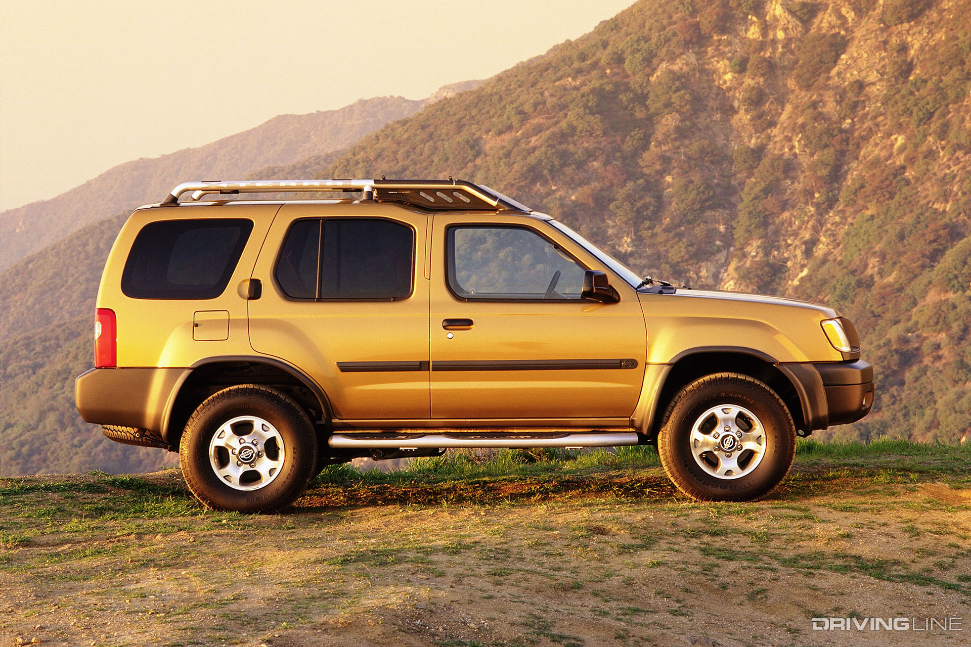 Nissan Xterra Gold Side View