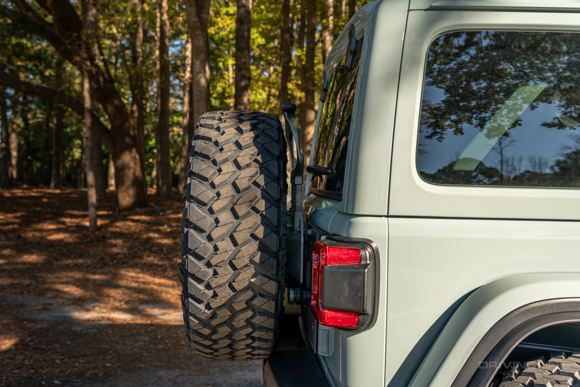 Jeep wrangler rubicon 392 38 spare tire nitto trail grappler side view