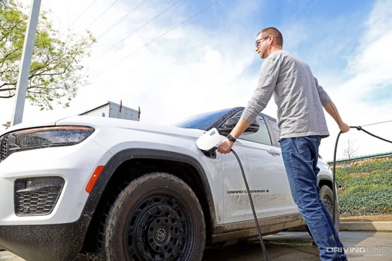 Jeep Grand Cherokee 4xe Charging