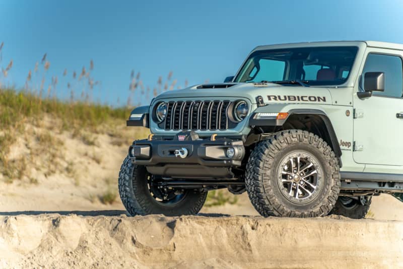 2024 Jeep Wrangler Rubicon 392 stubby front bumper conversion end cap removal