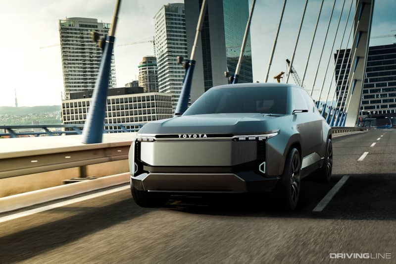 Toyota Land Cruiser Se Front View