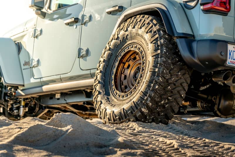 38x13.50 Nitto Trail Grappler on Jeep Wrangler Rubicon 392