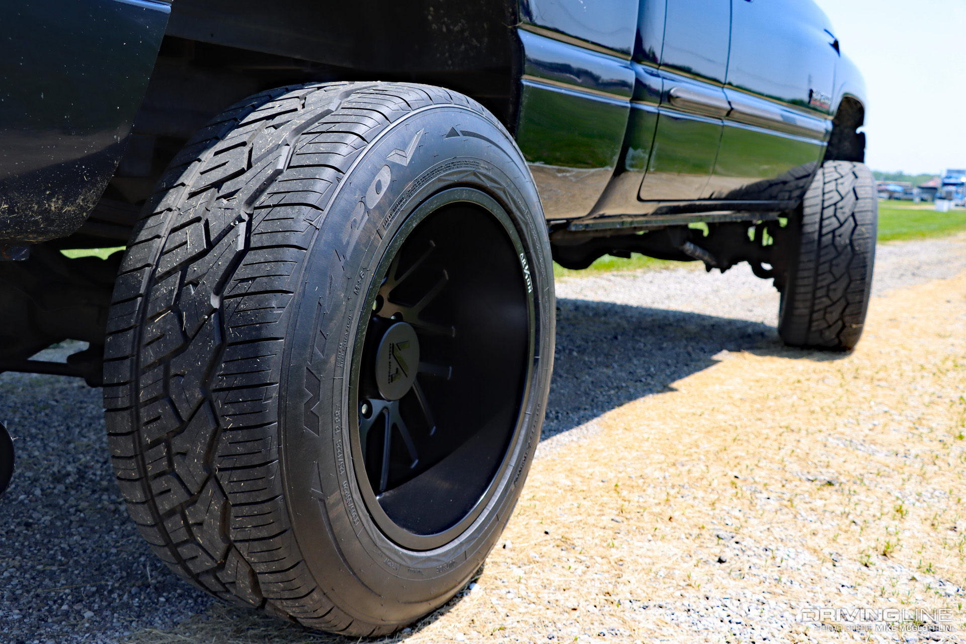 Nitto NT420V All Season Tire