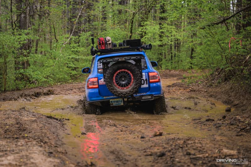 Porsche Cayenne in Mud